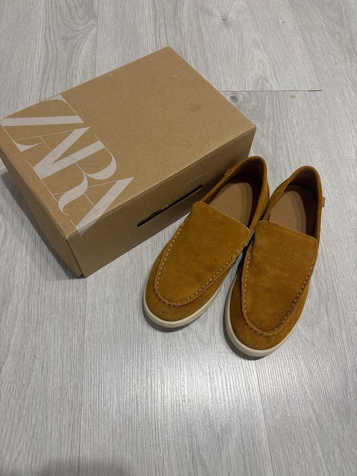 Лоферы Zara