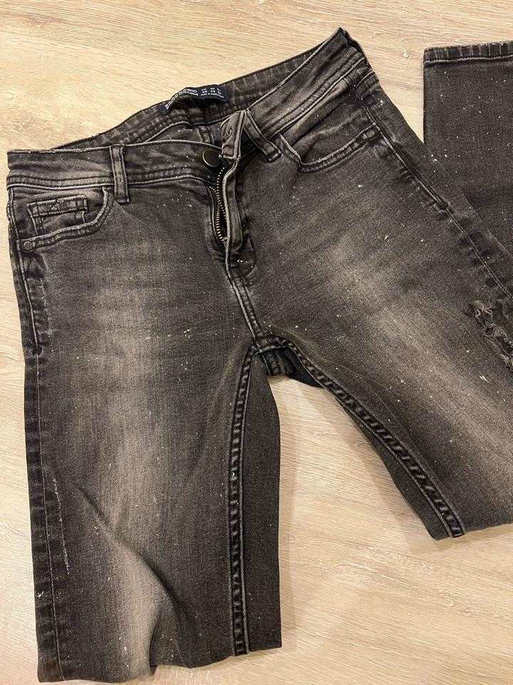 Стильные джинсы от Zara