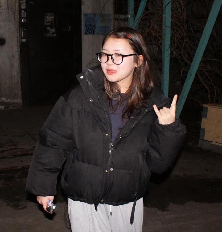 Пуховик женский черный