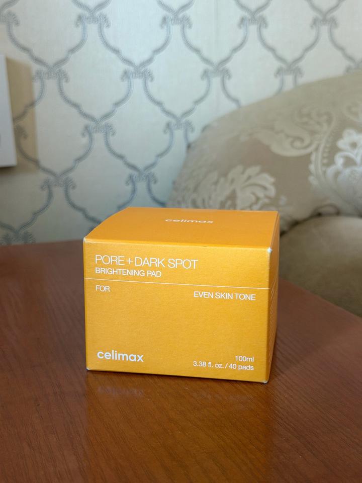 Celimax Pore + Dark Spot Brightening Pad