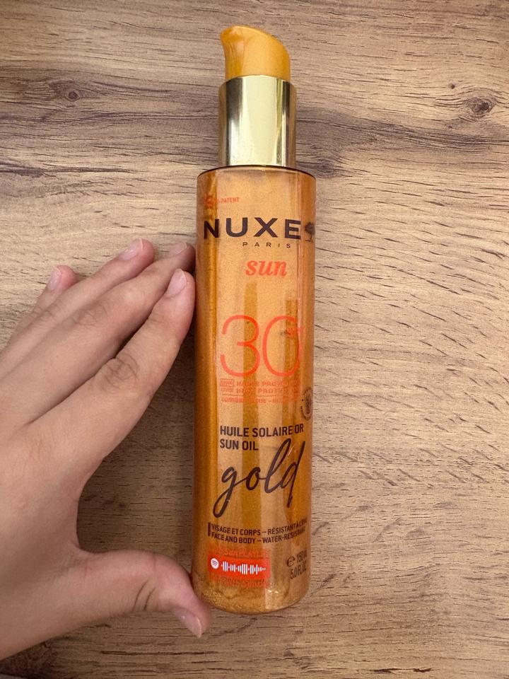 NUXE