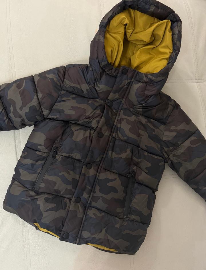 Куртка с капюшоном Zara, 116рр, 6 лет