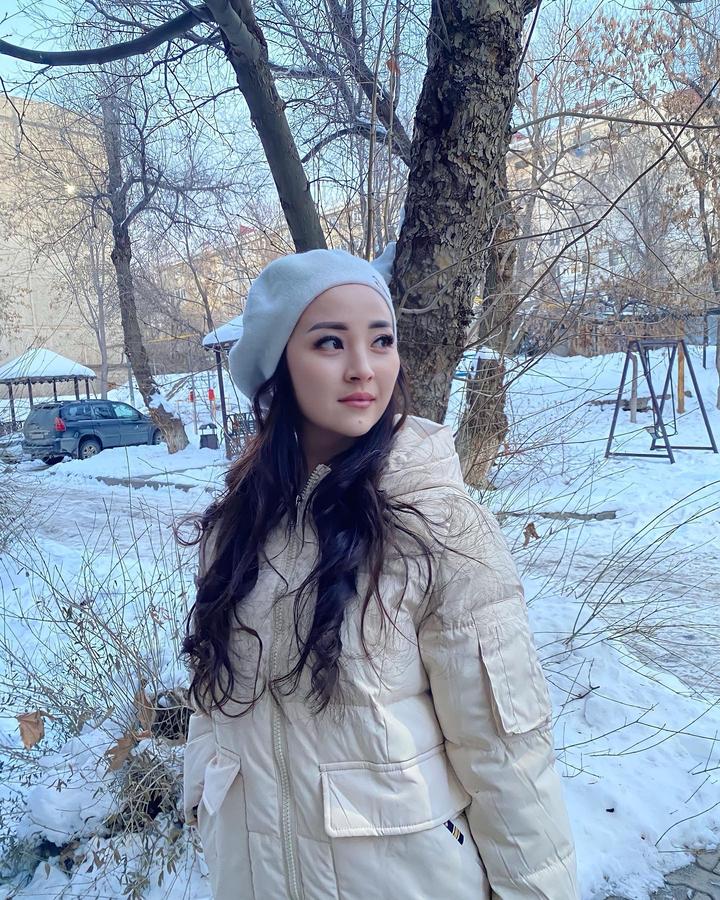 1 Oak Женский пуховик