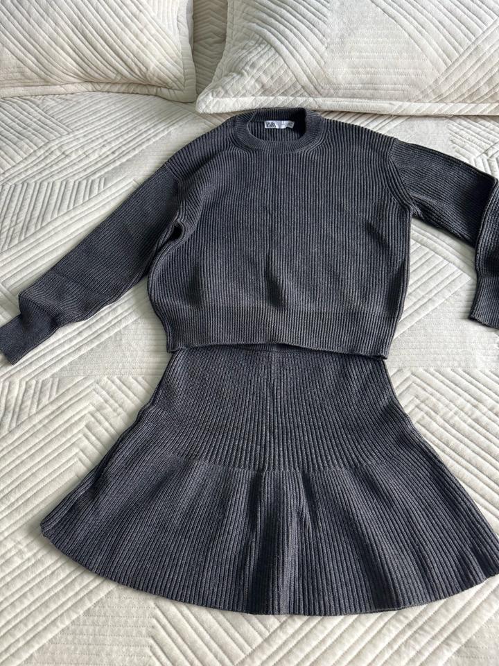 Вязаный костюм ZARA
