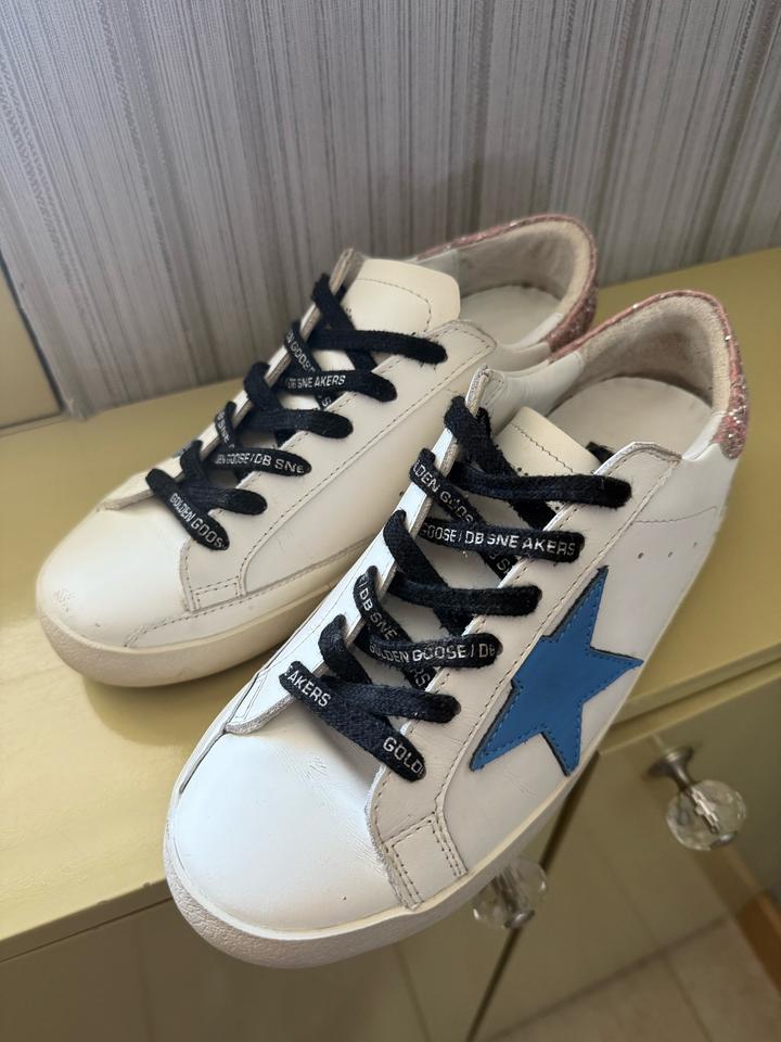 Golden Goose