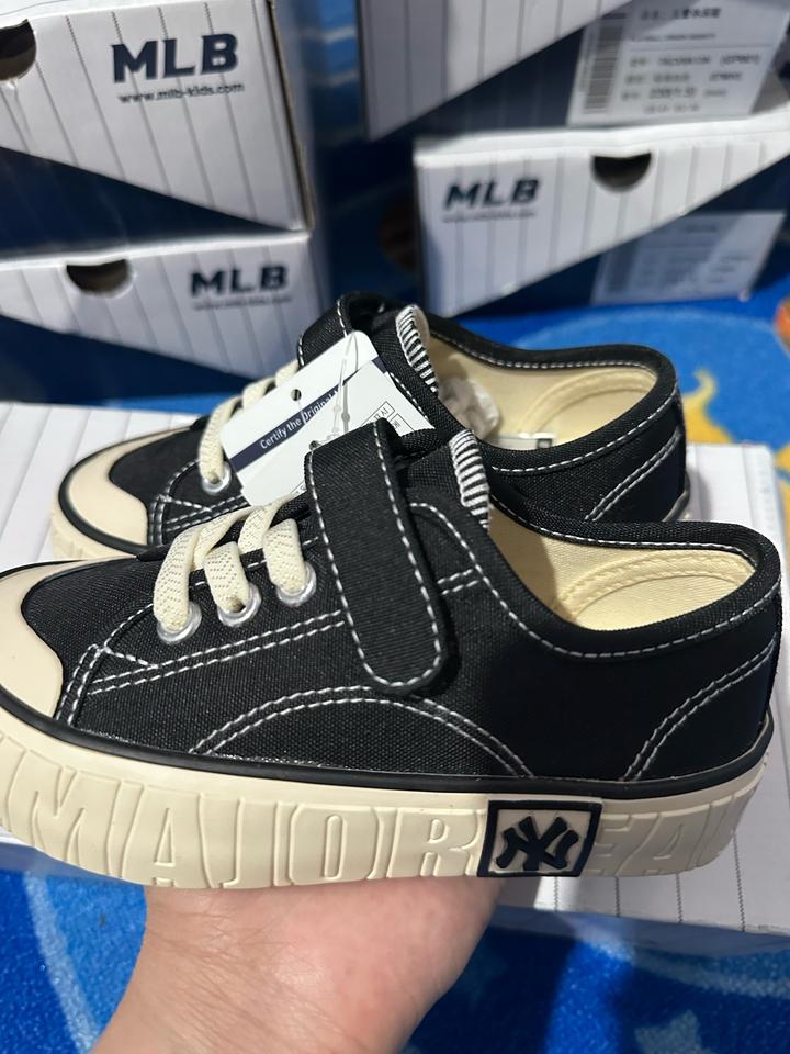 MLB