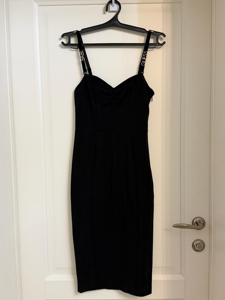 Платье GUESS