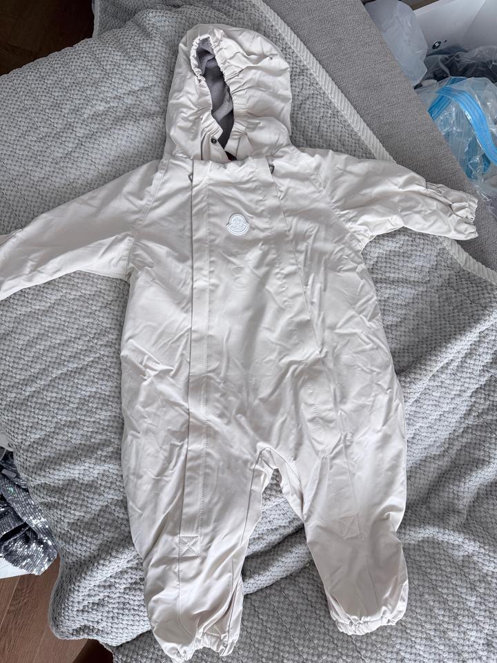 Moncler