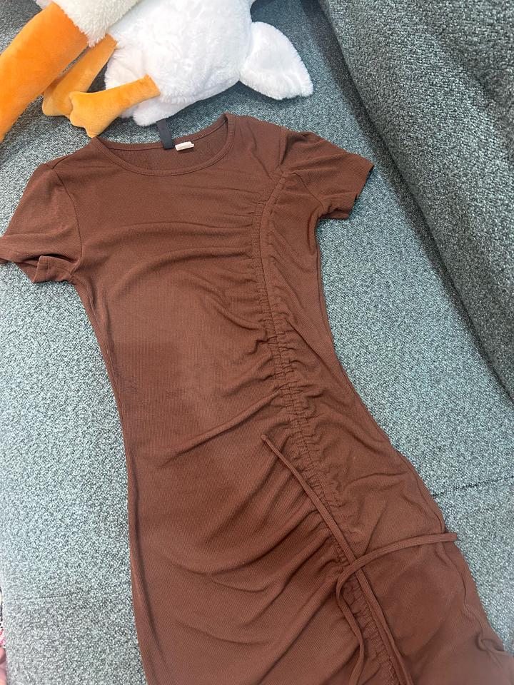 H&M