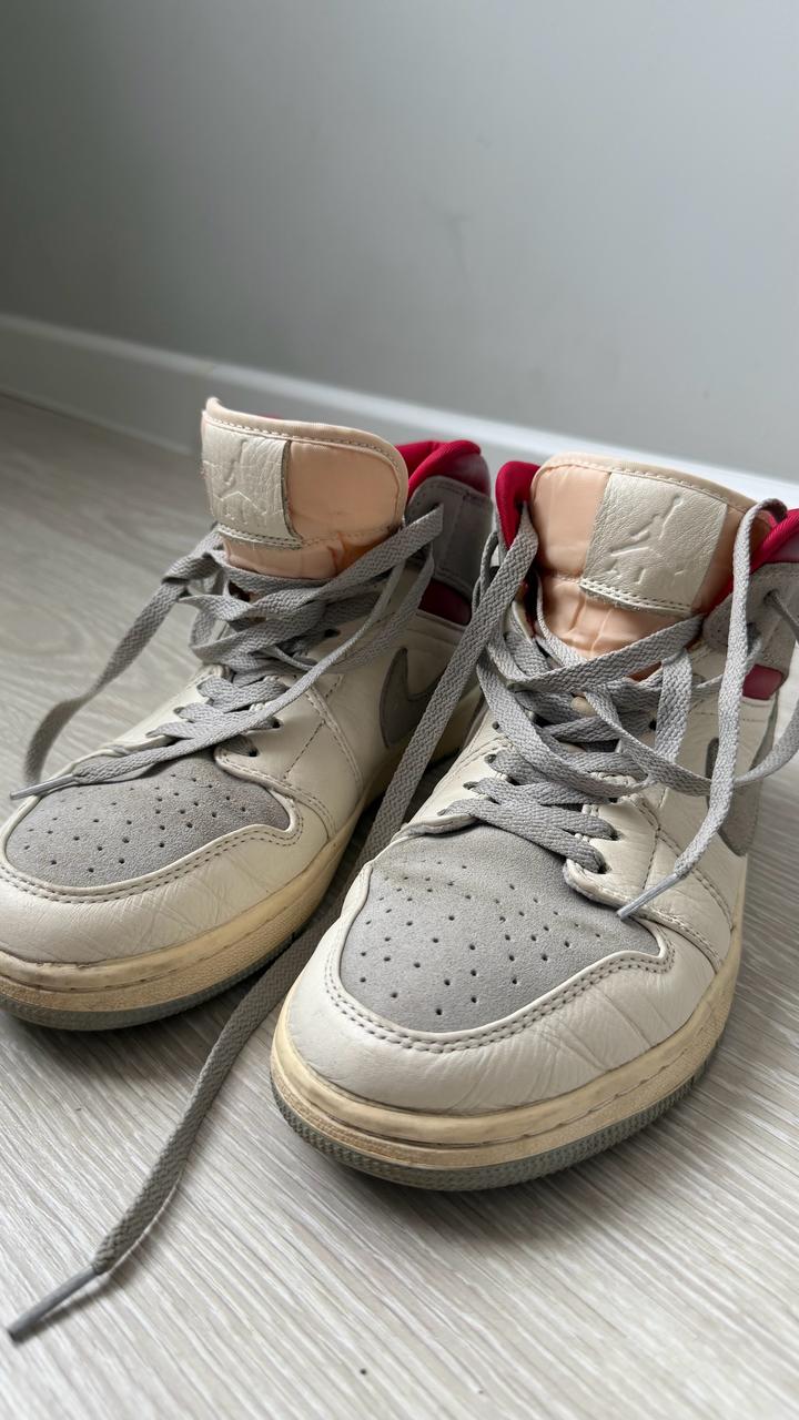 Nike