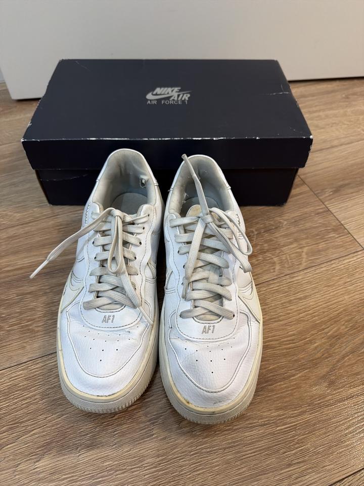 Кроссовки Nike Air Force 1