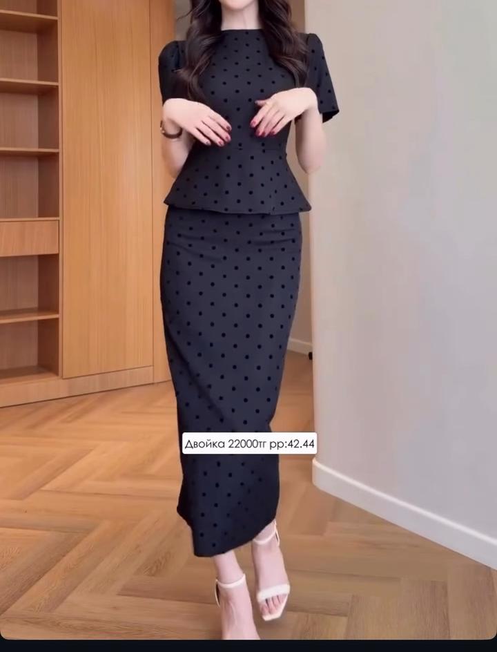 monica Черное платье (двойка)  с черными горошками,