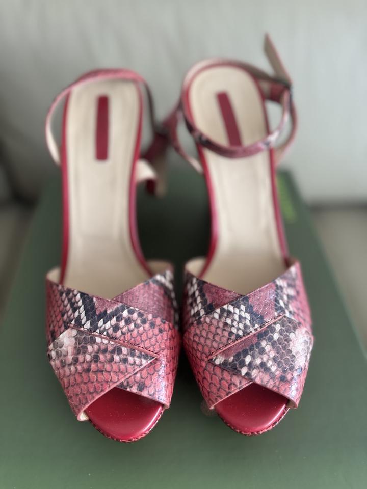 Longchamp