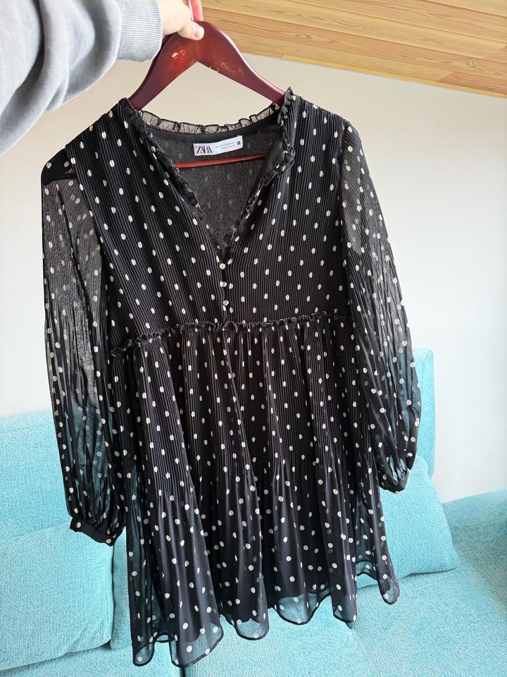 Платье в горошек Zara
