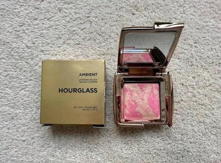 Румяна Hourglass Ambient Lighting Powder — Mini luminous flush
