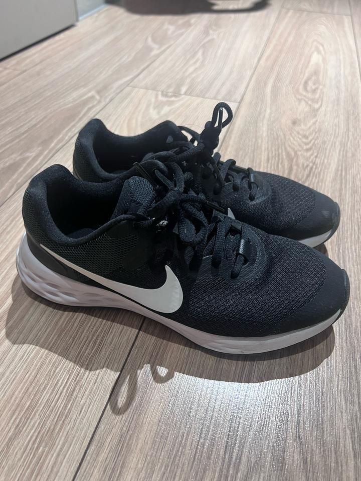Nike