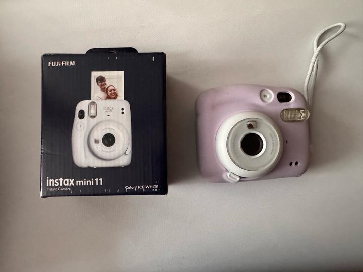 Instax