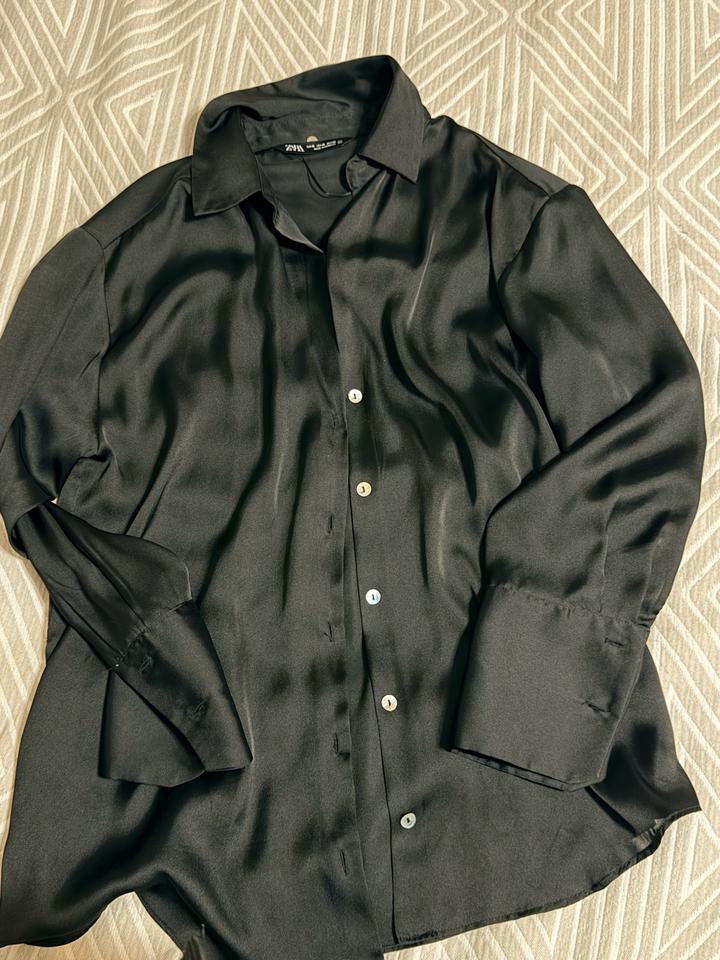 Zara Атласная рубашка