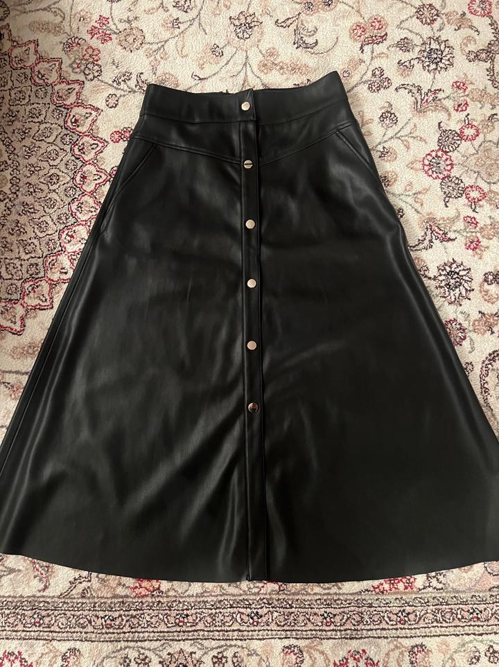 Zara кожаная длинная юбка