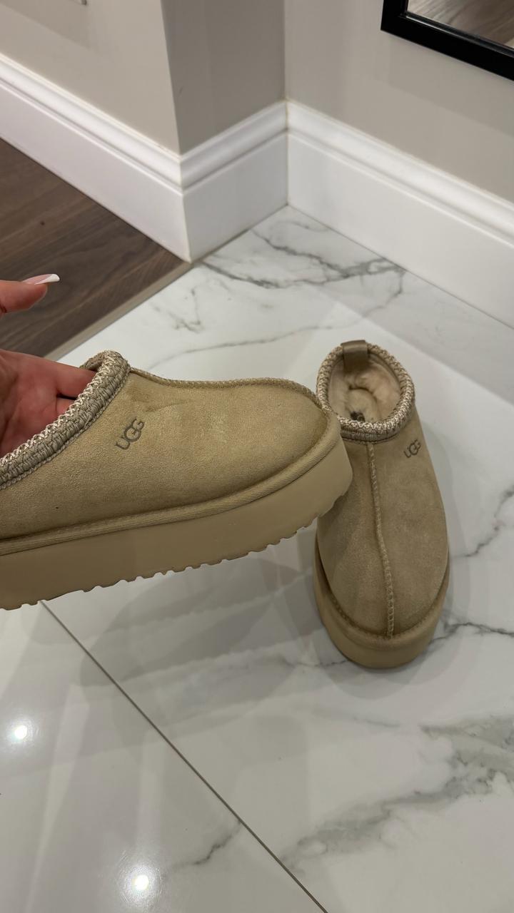 Женские тапочки UGG