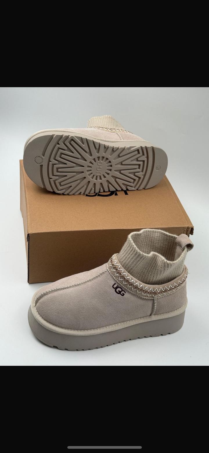 UGG