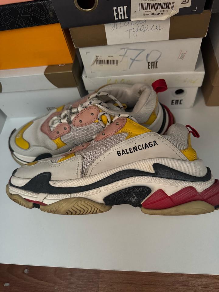 Balenciaga Крассовки