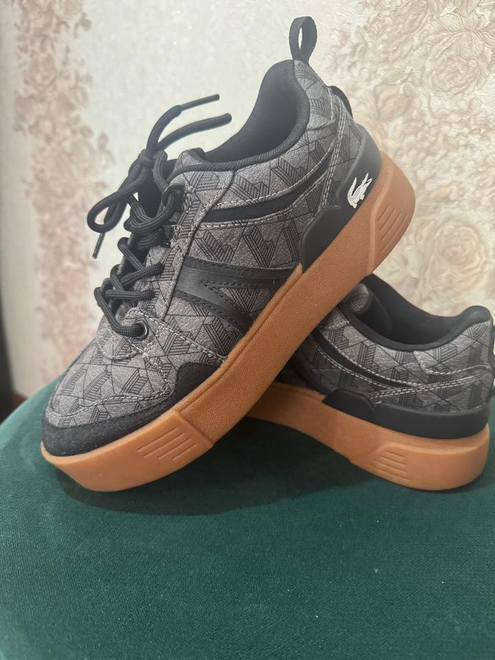 Lacoste