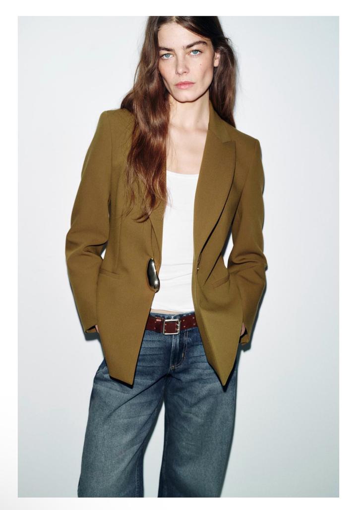 Zara Женский пиджак с металлической застежкой