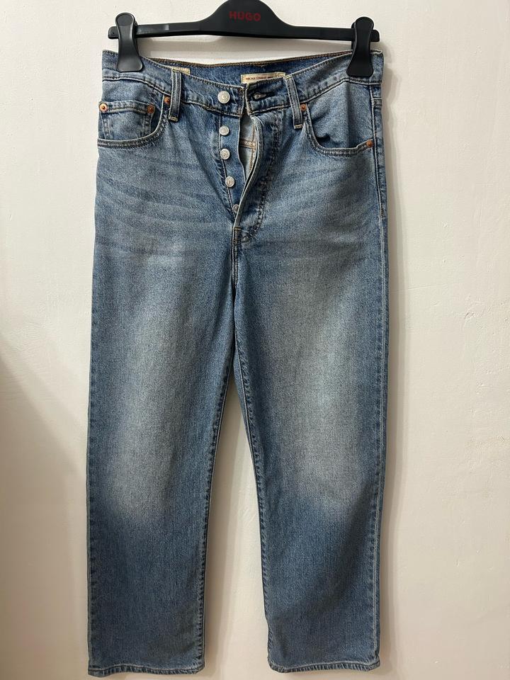 Джинсы Levi's