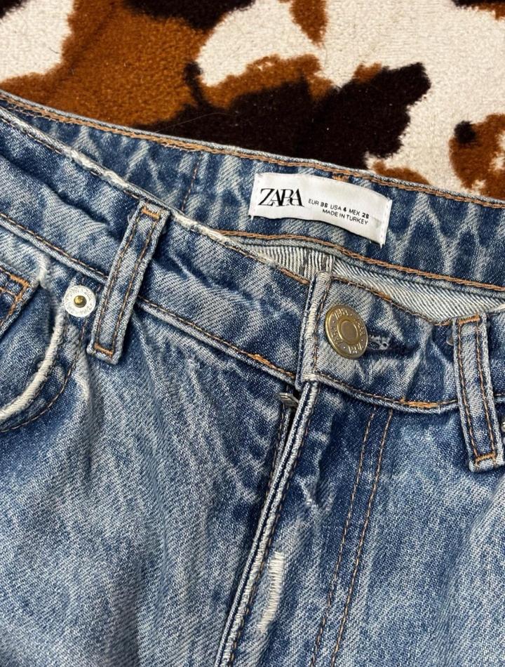 Джинсы ZARA
