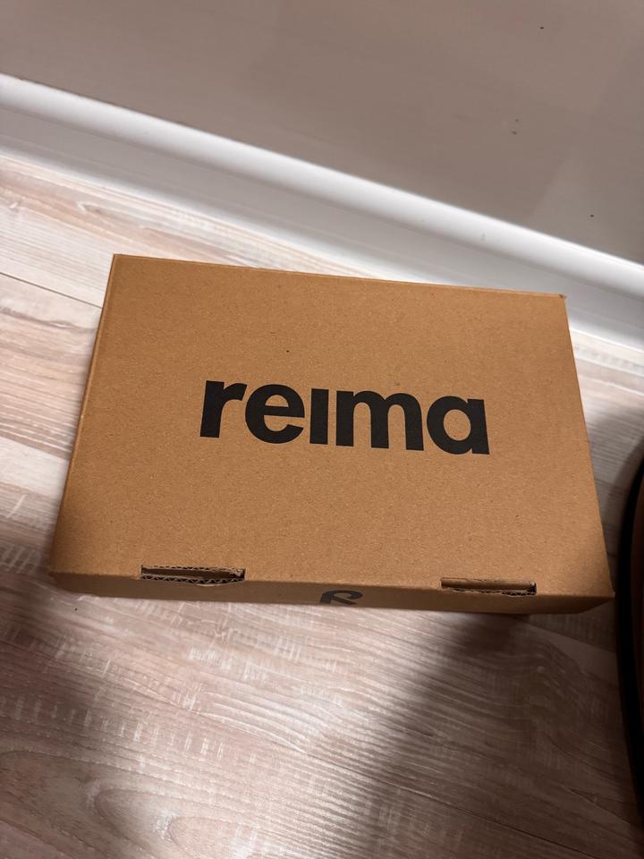 Сандалии Reima
