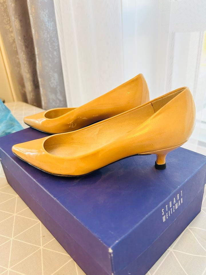 Stuart Weitzman
