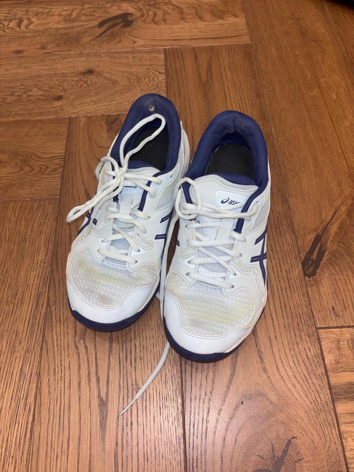 ASICS