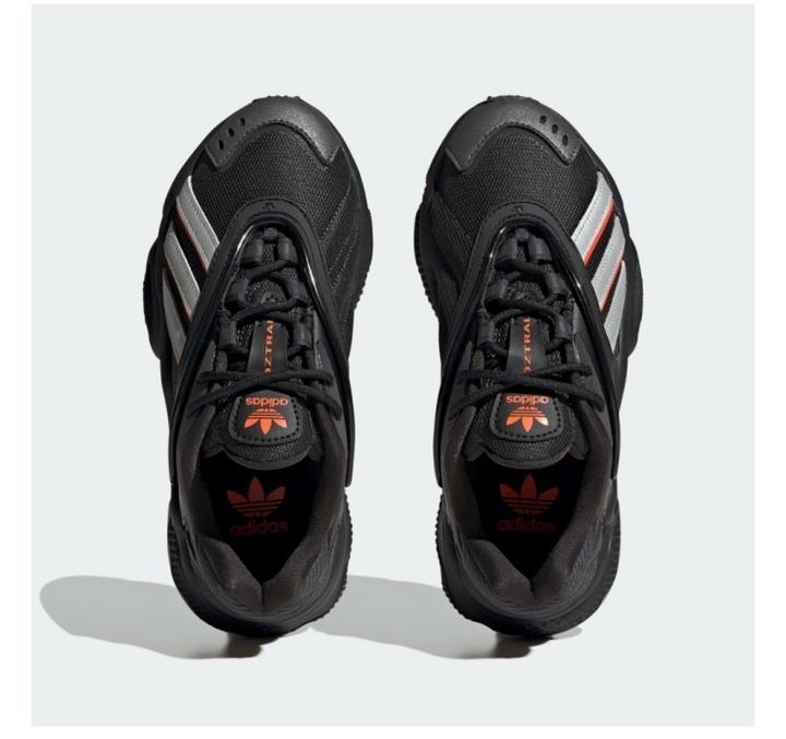Кроссовки adidas Oztral