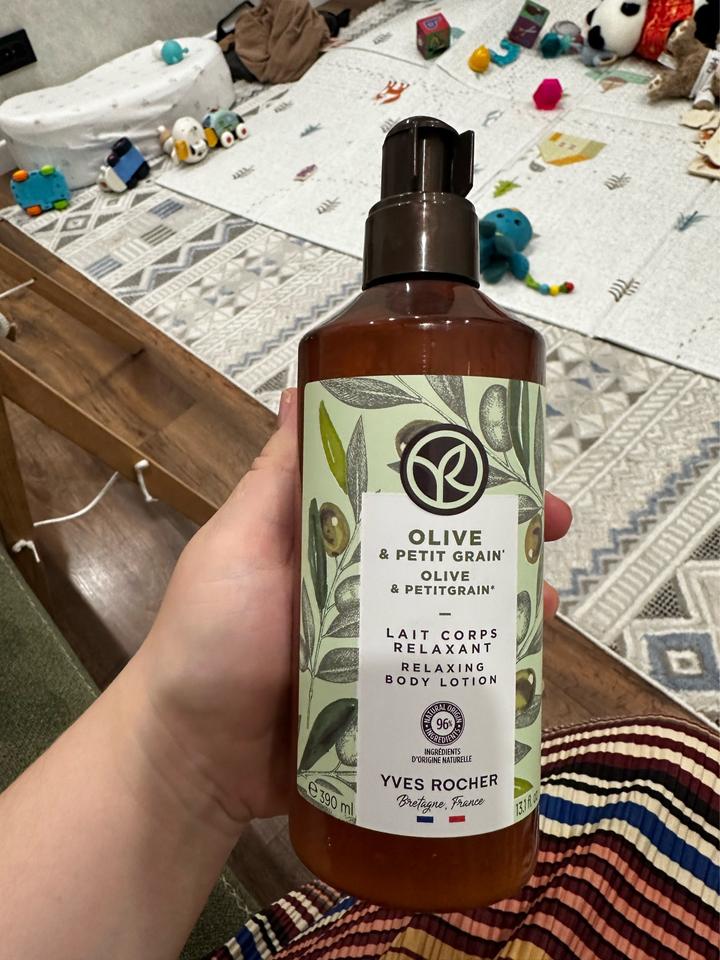 Лосьон для тела Yves Rocher Olive & Petit Grain