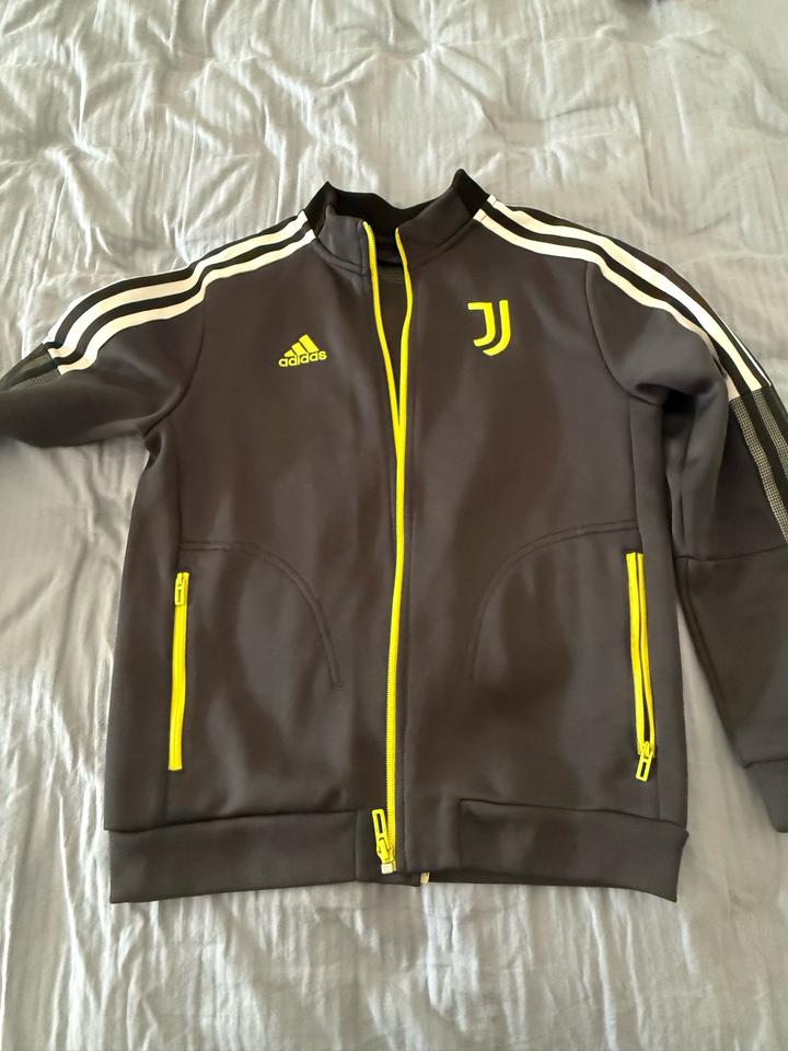 Спортивная кофта adidas Juventus
