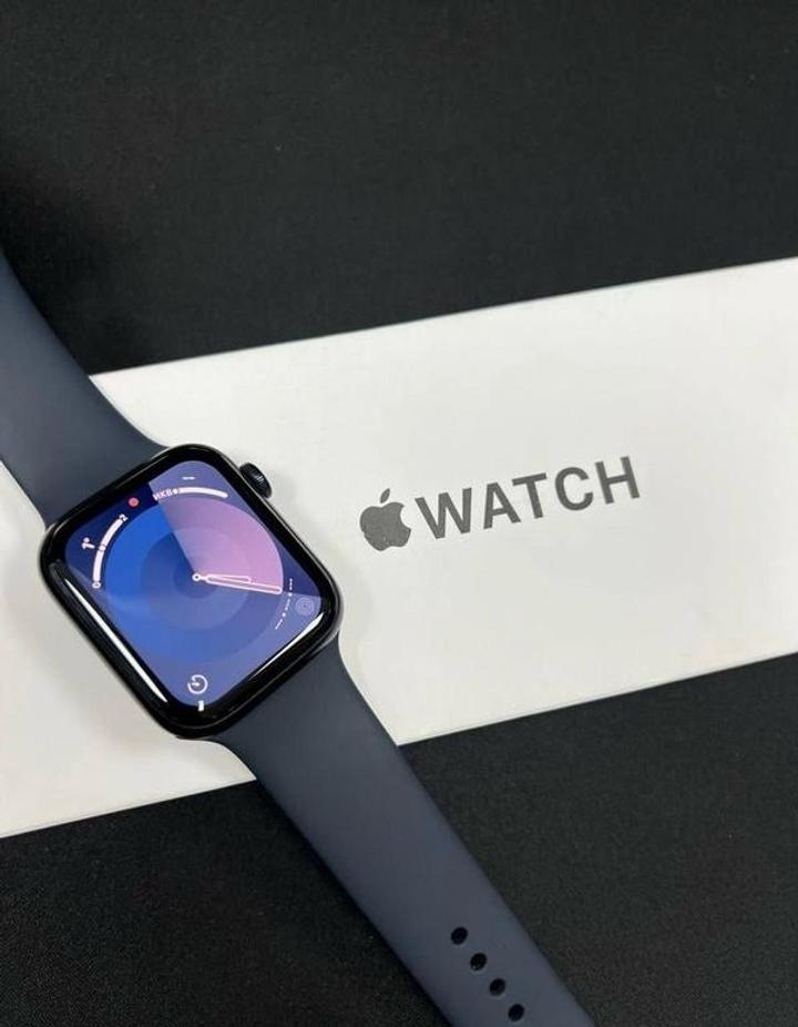 Apple Watch смарт-часы