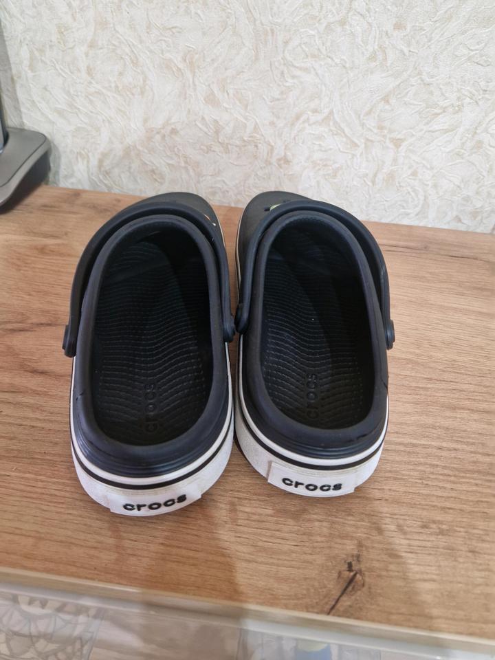 Crocs