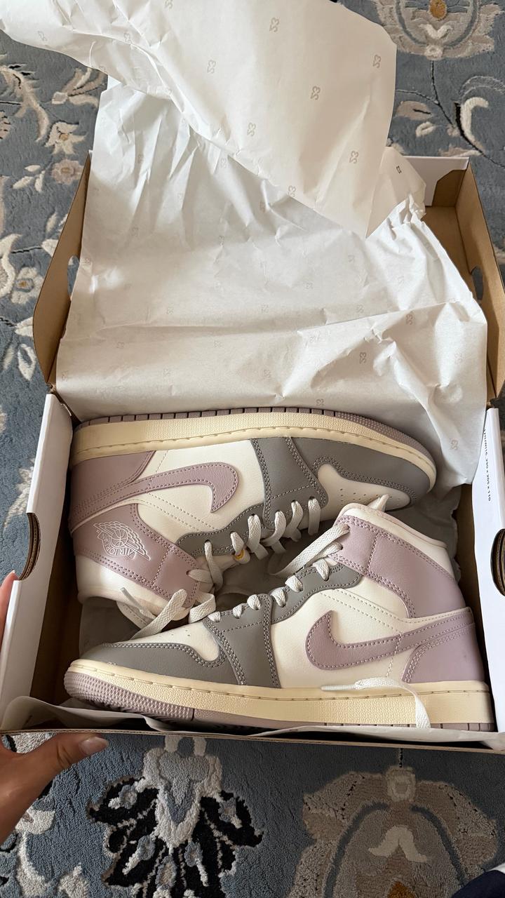 Nike