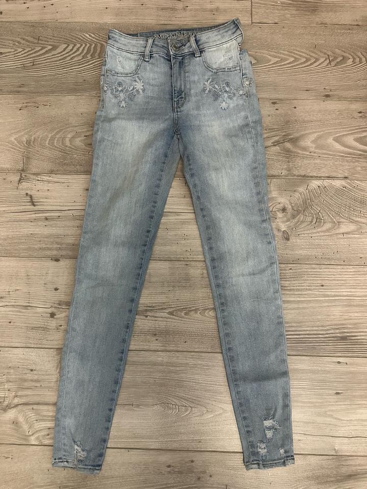 Джинсы American Eagle Outfitters