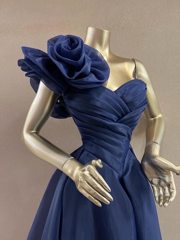 PRIMA LA SPOSA
