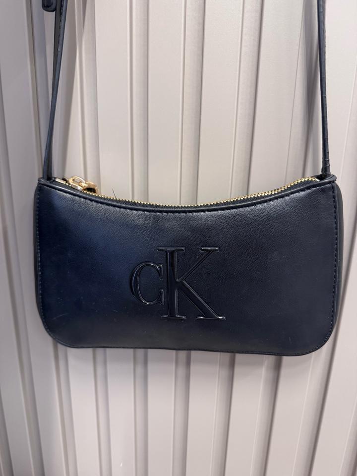 Сумка Calvin Klein