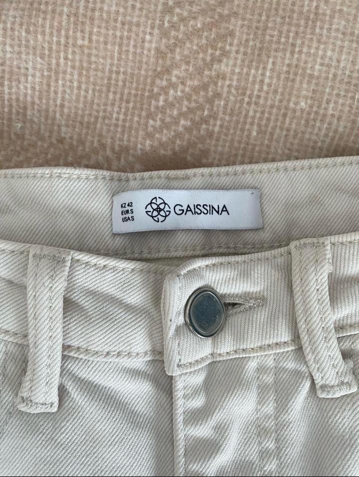 Джинсы GAISSINA