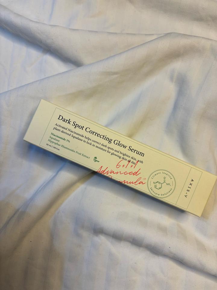 axisy Dark Spot Correcting Glow Serum