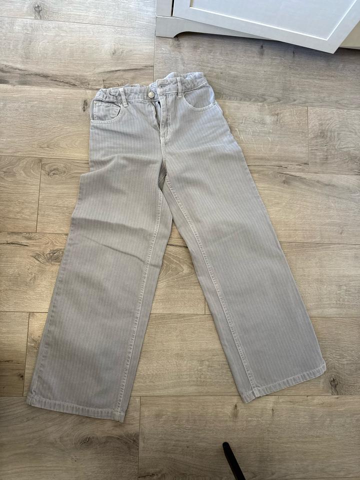 Джинсы ZARA