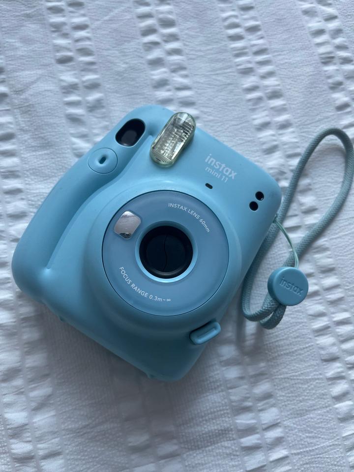 Instax