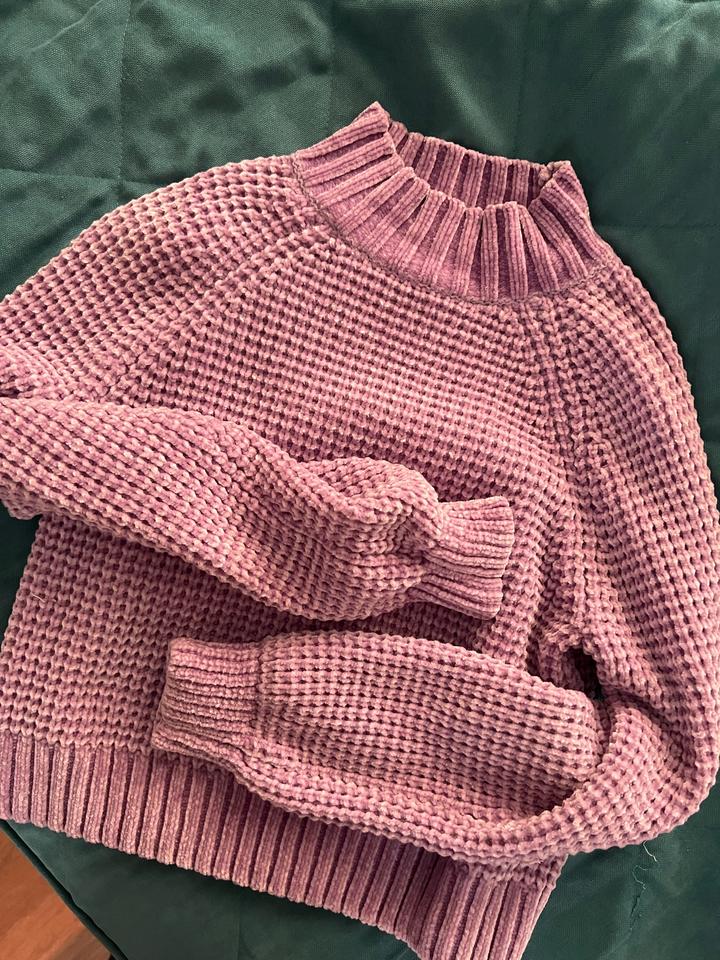 H&M Нежно сиреневая кофта XS