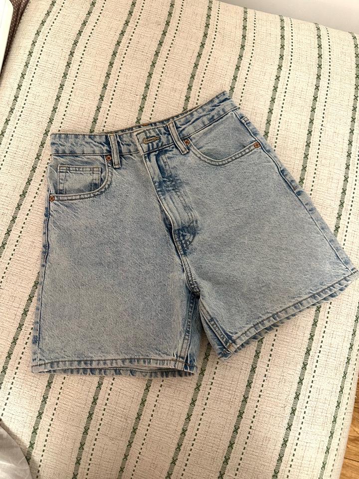 Джинсовые шорты ZARA