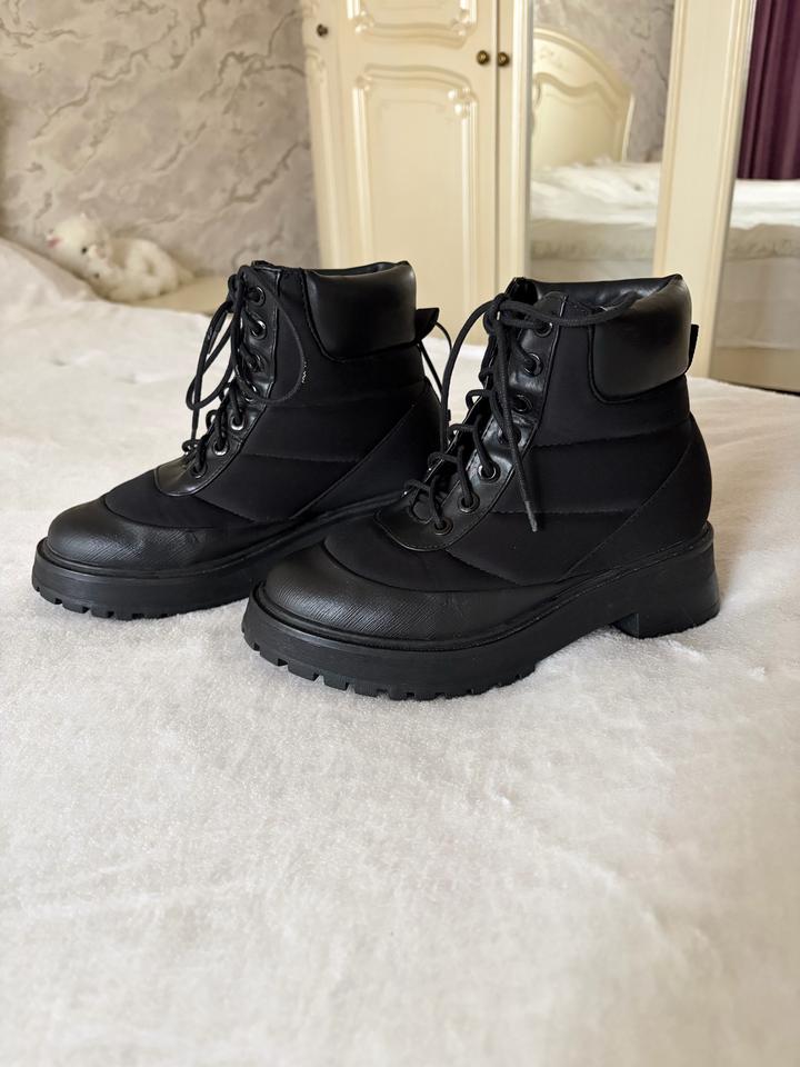 ботинки ZARA черные