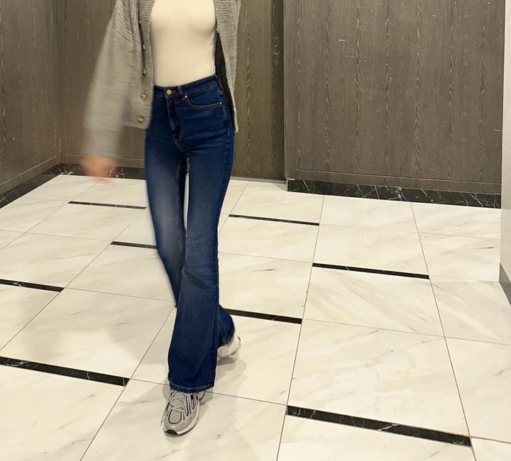 Джинсы zara